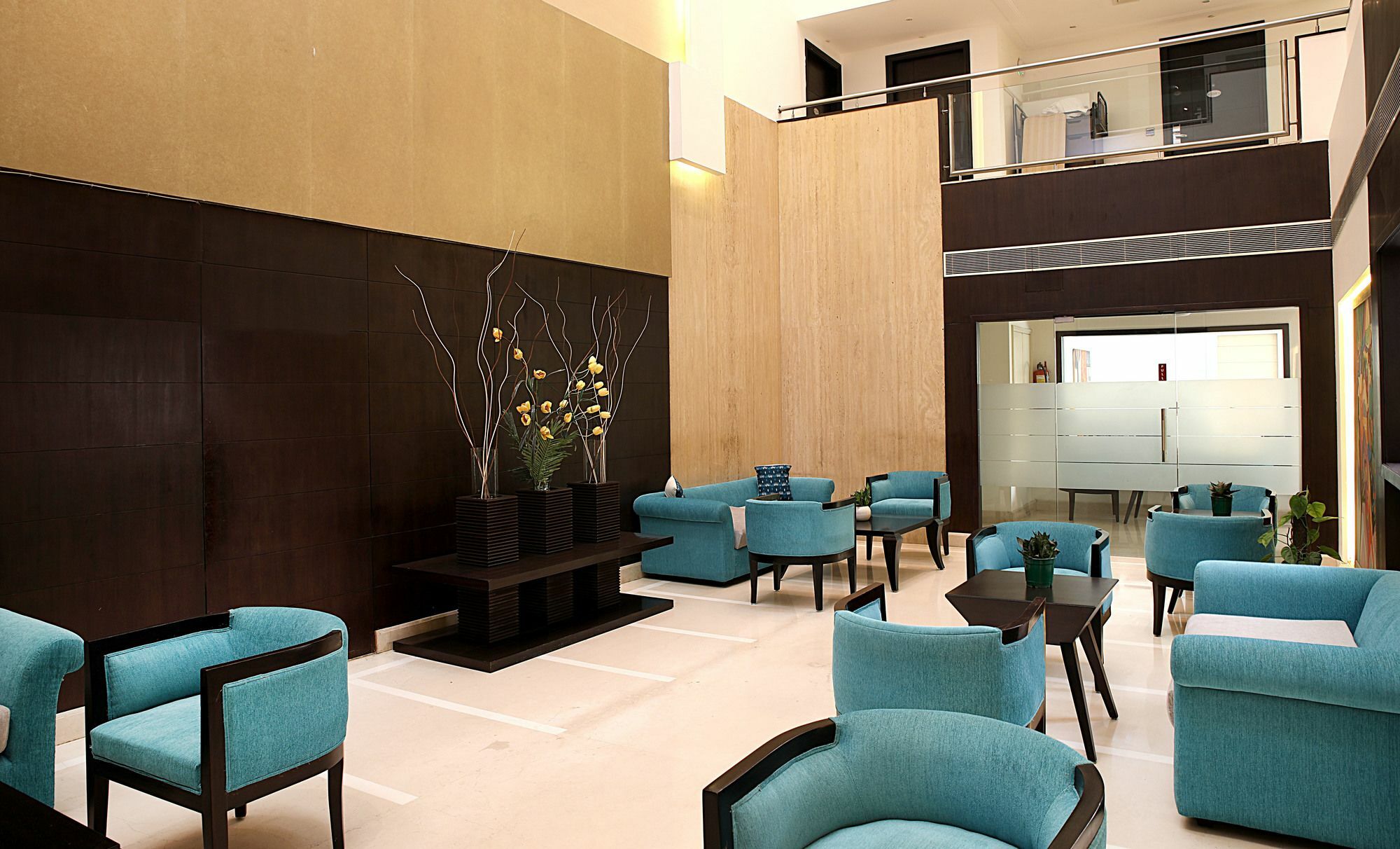 Inde Hotel Vista Woods Huda City Centre, Gurgaon Esterno foto